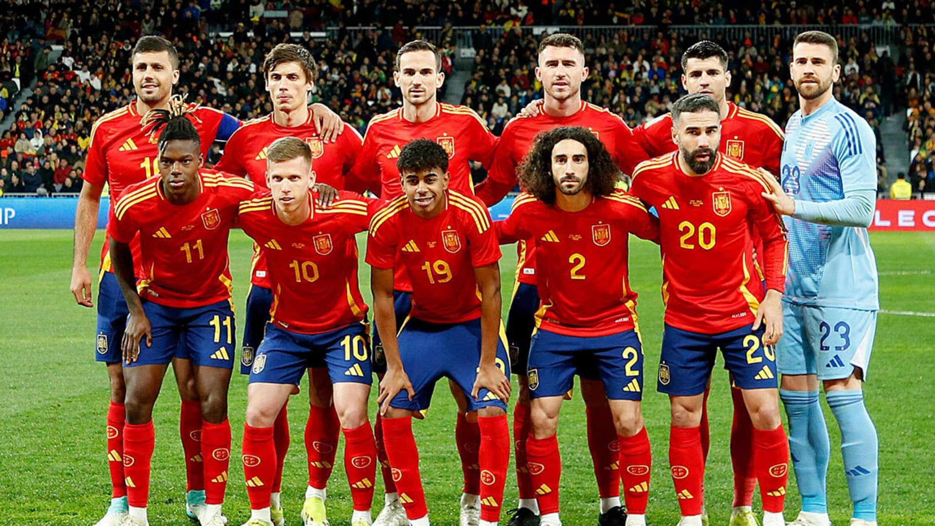 Why Spanish Football Players Don't Sing Their National Anthem Before Games